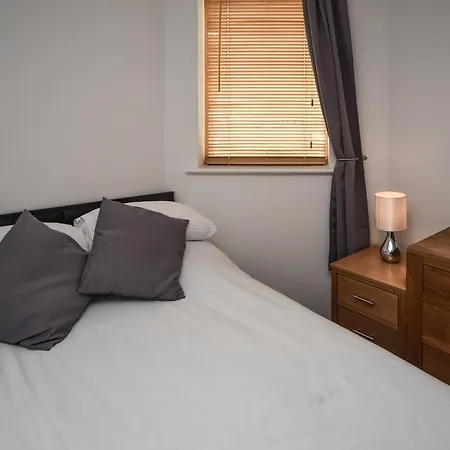 Parc Y Bryn Serviced Apartments Aberystwyth Exterior photo