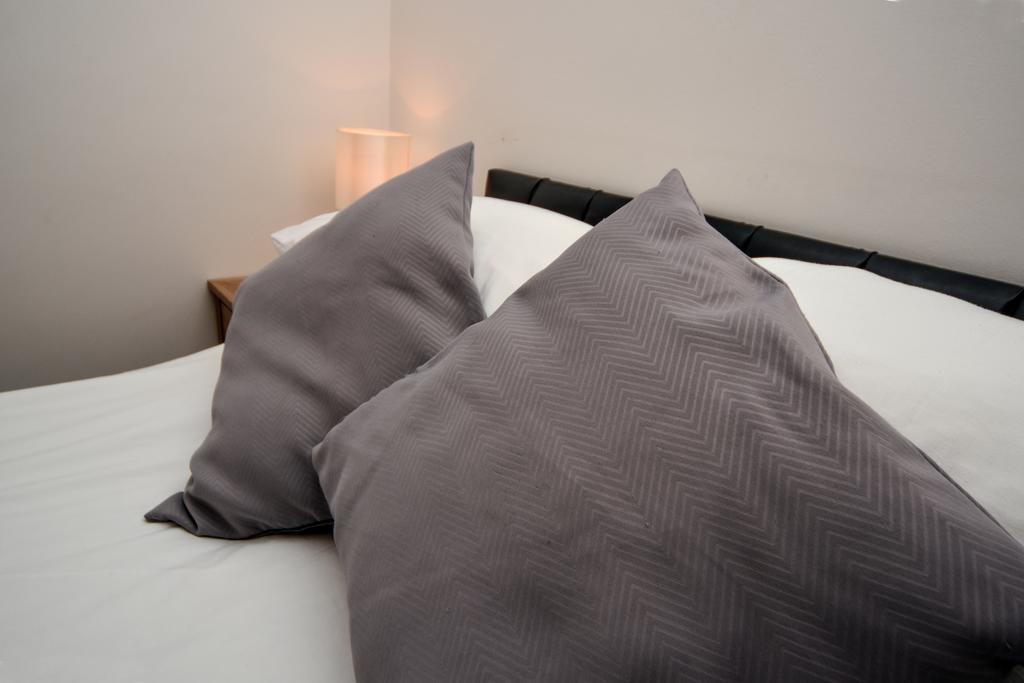 Parc Y Bryn Serviced Apartment *
